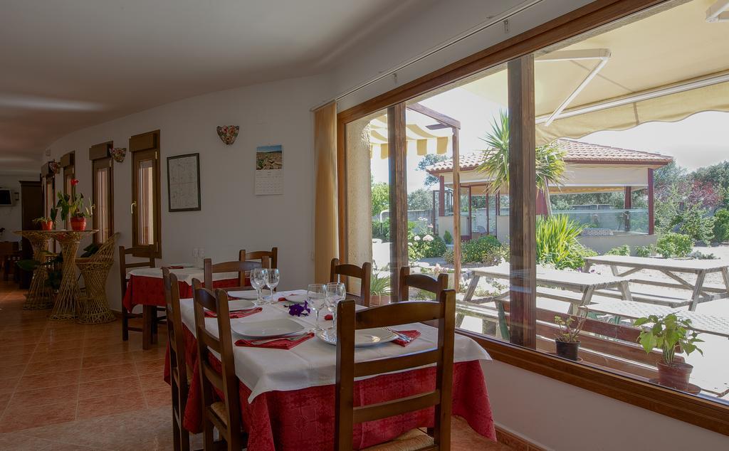 Almoharin Casa Rural Las Gamitas酒店 外观 照片